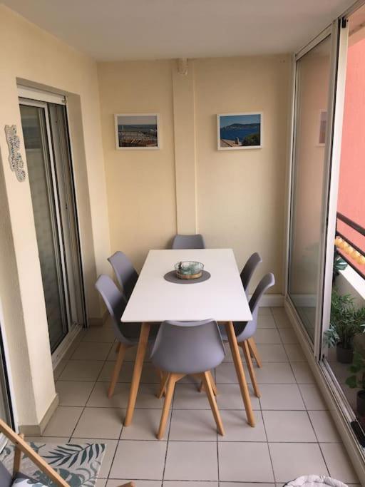 Appartement Coquet Proche - Garage Sète